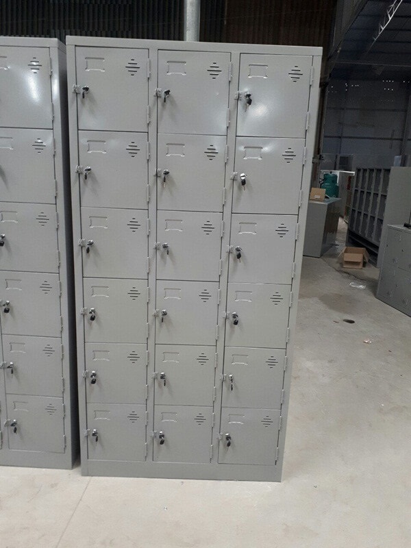 Tủ locker hàn liền 18 ngăn